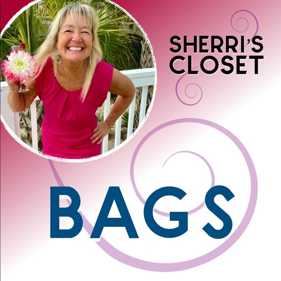 Purses galore! ✨ 👜 - Picture 1 of 1